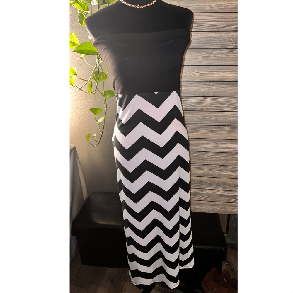 Chevron Strapless Dress - Black/White